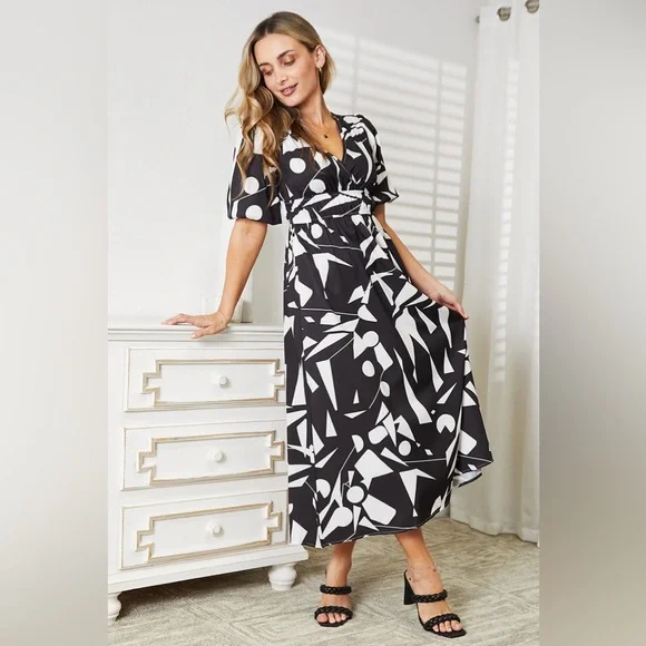 Yio Moda Printed Surplice Balloon Sleeve Dress - Picture 2 of 4